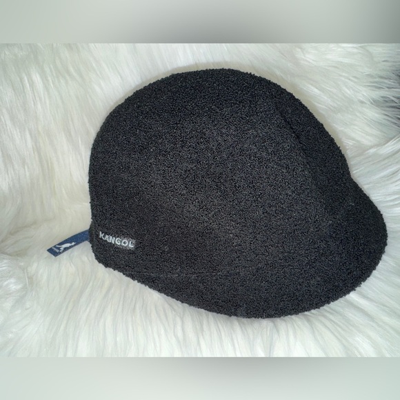 Kangol- hat- black- small- Nwt - Picture 1 of 3